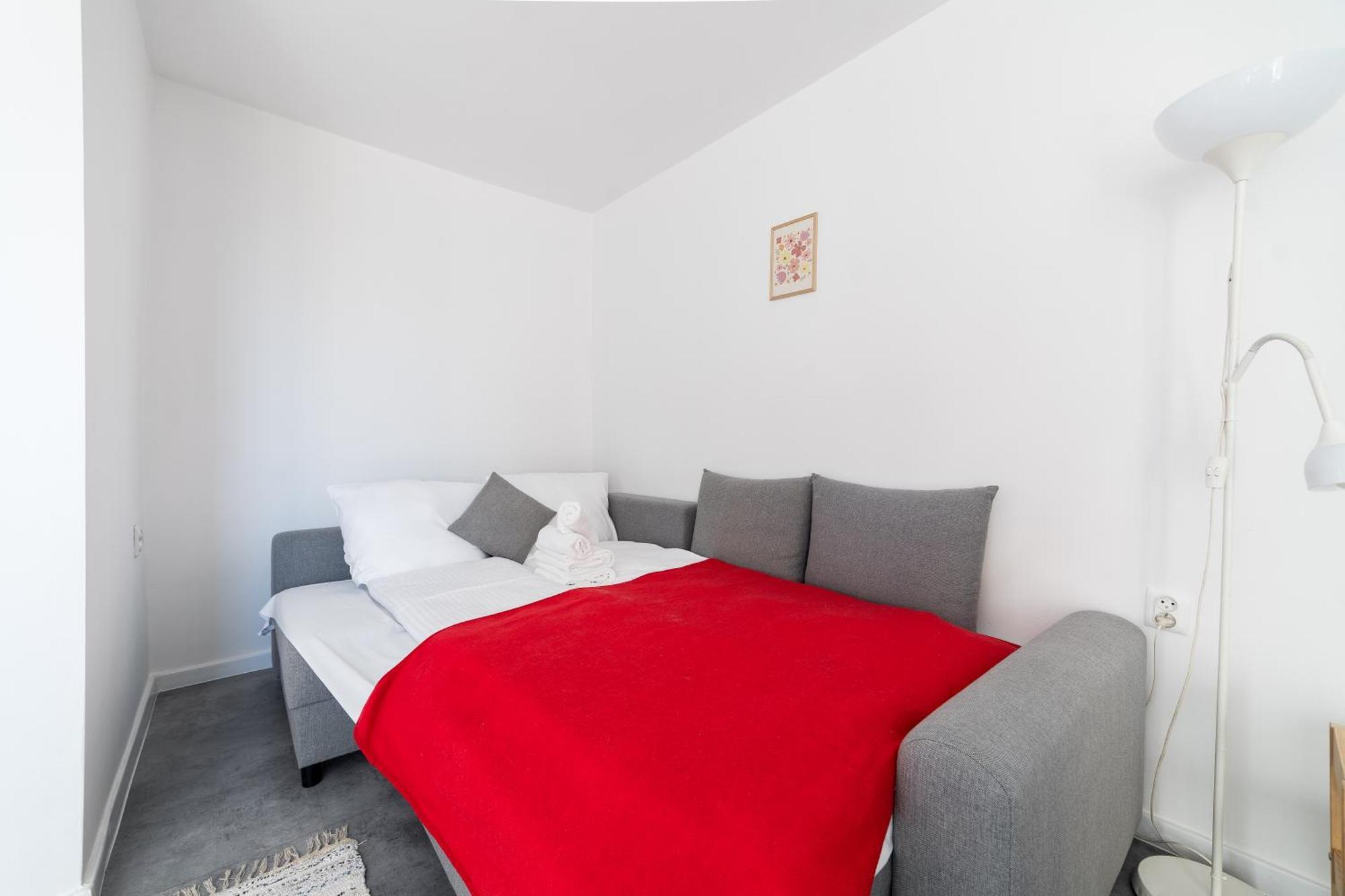 Red Accent Cosy Poznań